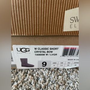 Women’s UGGs Size 9